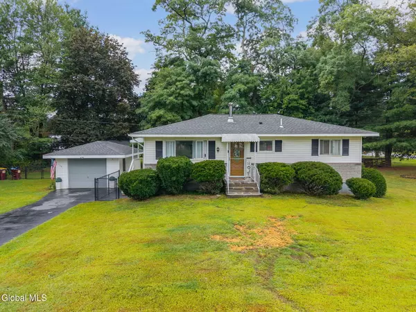 271 Rte 67, Leeds, NY 12451