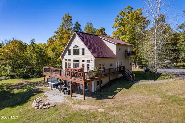 200 Town Road, Mayfield, NY 12117
