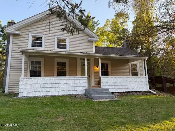 242 Lape Road, Schodack, NY 12123