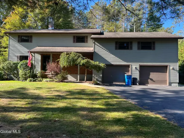 180 Mariners Road, Mayfield, NY 12078