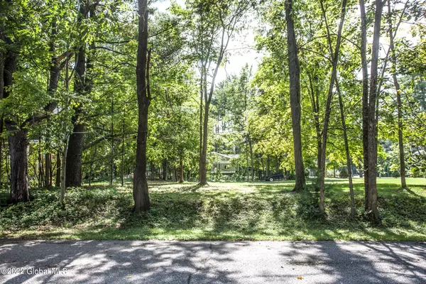 L80.2 Glenwood Drive, Saratoga Springs, NY 12866