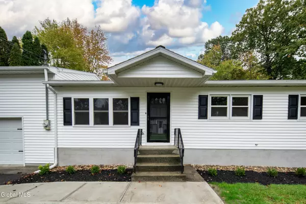 58 Fisler Avenue, Colonie, NY 12304