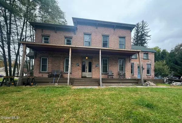 1519 New Scotland Road #2 Right, Bethlehem, NY 12159