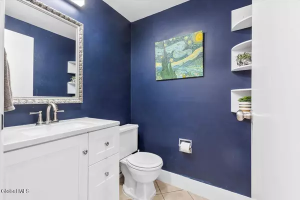 Malta, NY 12020,6 Pepperbush Place