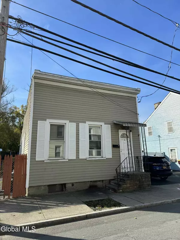 104 Ida Street, Troy, NY 12180
