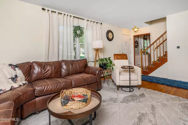 Schodack, NY 12033,4 Bellwood Lane