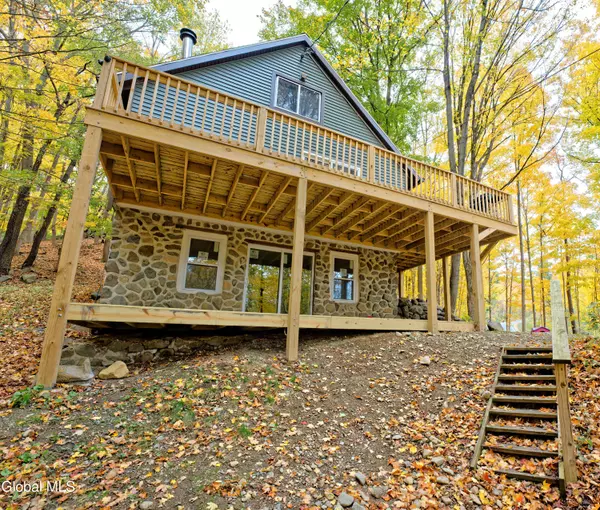 1314 Blue Factory Hill Road, Grafton, NY 12052