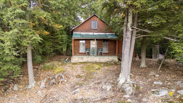 11 Clarence Russell Road, Warrensburg, NY 12885