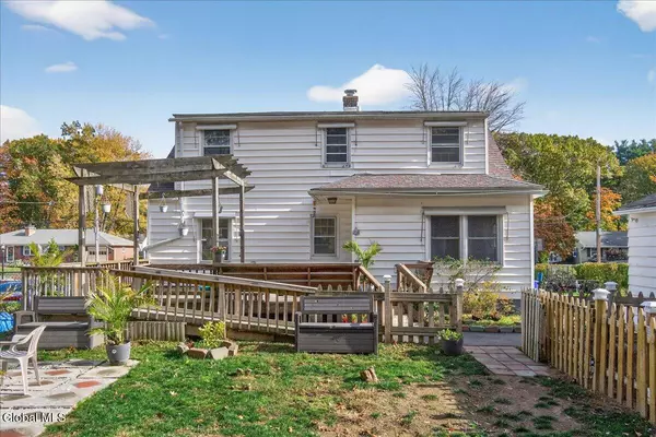 Colonie, NY 12211,4 Marville Drive