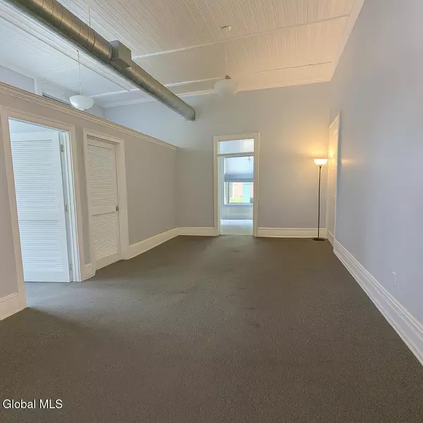 Cohoes, NY 12047,130 Remsen Street #201