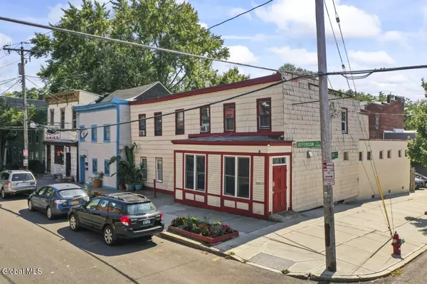 Albany, NY 12210,162-168 Jeffferson Street