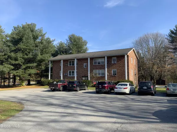 11-21 Ashdown Road #15C, Clifton Park, NY 12019