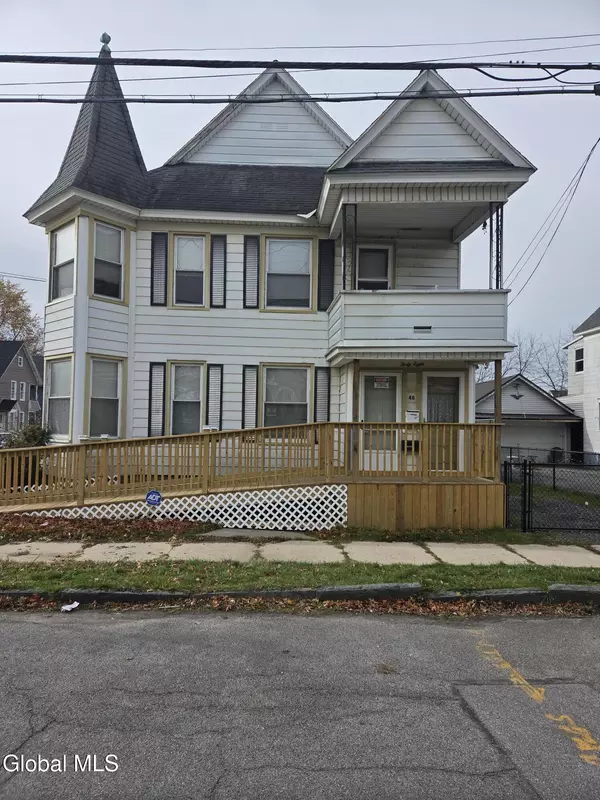 48 Arnold Avenue #2, Amsterdam, NY 12010