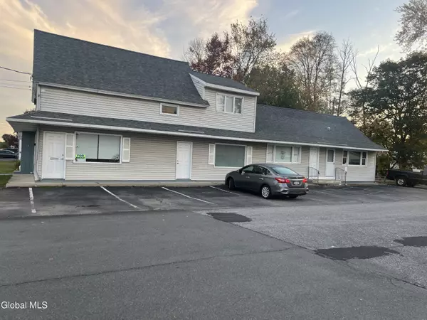 2557 Hamburg Street #1, Rotterdam, NY 12303