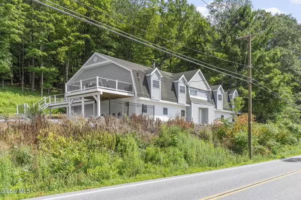 1226 Nys Rt 9P, Saratoga Springs, NY 12866