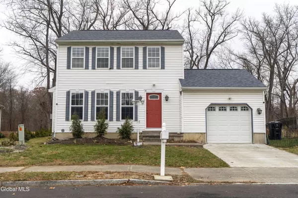 58 Wynantskill Way, Troy, NY 12180