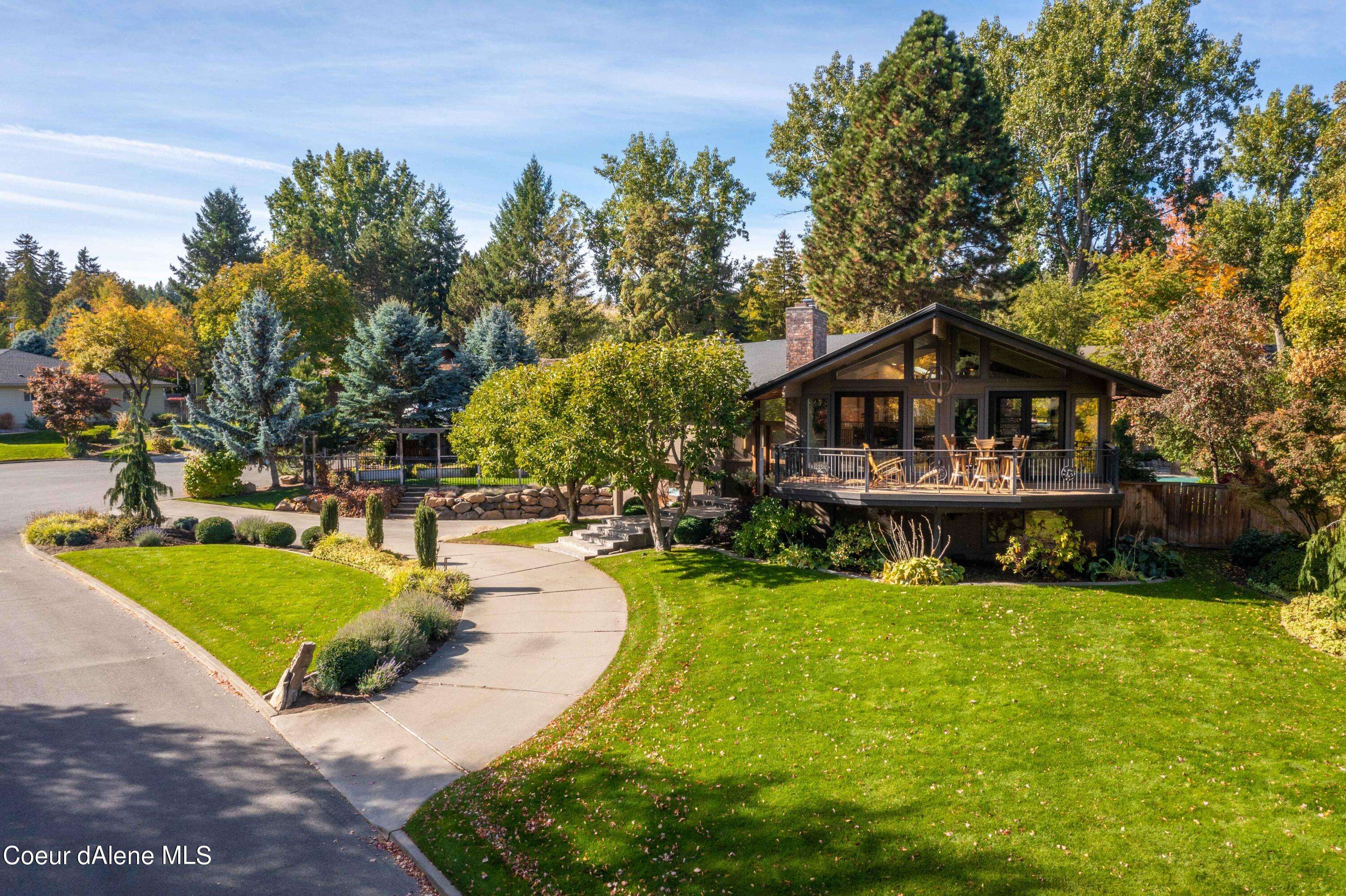 604 S Shoreline Dr, Liberty Lake, WA 99019