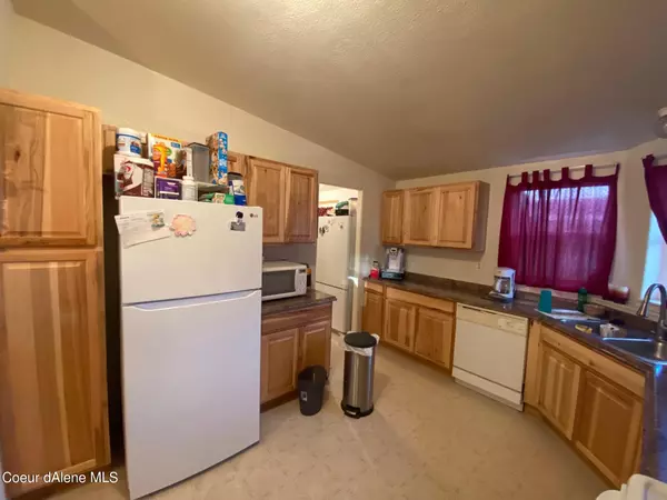 Hayden, ID 83835,647 W MINNESOTA AVE W