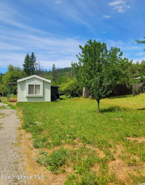 15837 N Roosevelt St, Rathdrum, ID 83858