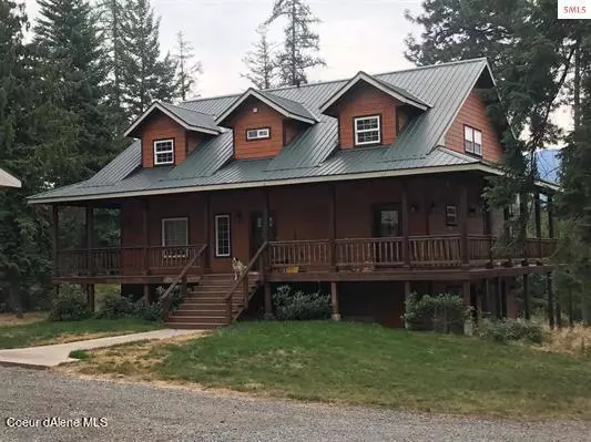 845 Cougar Rd, Naples, ID 83847