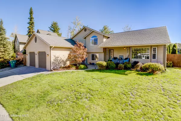 761 S RIVER HEIGHTS DR, Post Falls, ID 83854