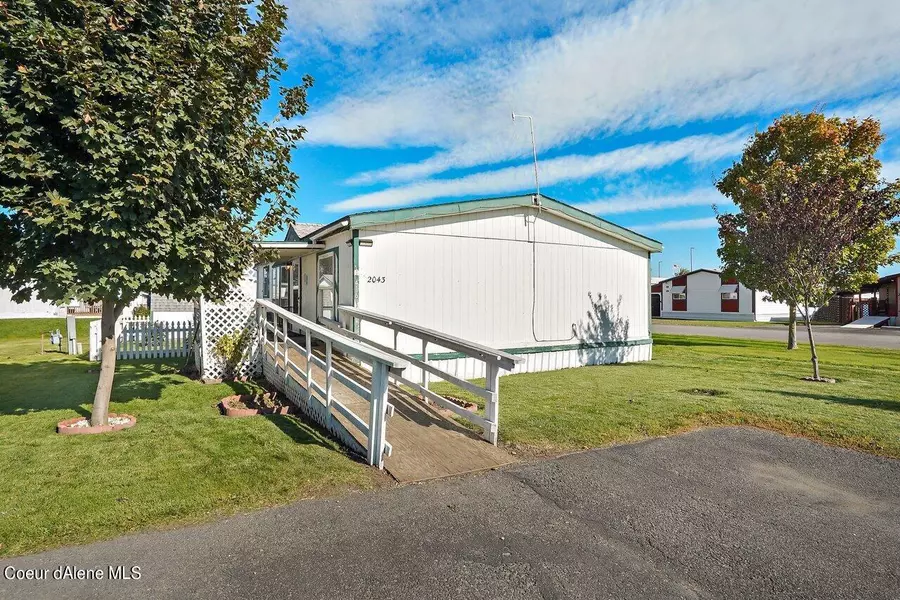 2043 W LADY ANNE WAY, Post Falls, ID 83854