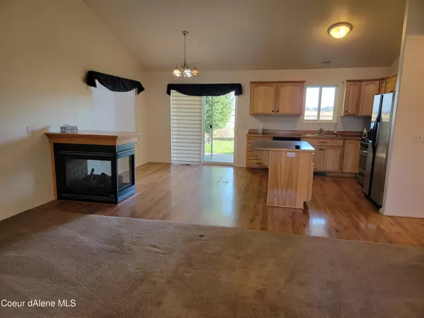 Rathdrum, ID 83858,13582 N KINGS CANYON RD