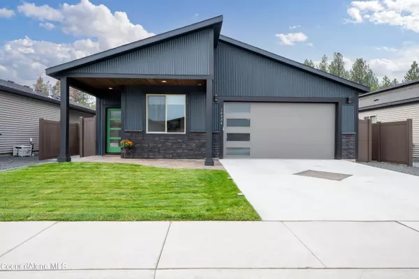 14004 N Rainier LOOP, Rathdrum, ID 83858