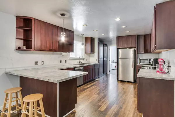 Rathdrum, ID 83858,12143 W HIDDEN VALLEY RD
