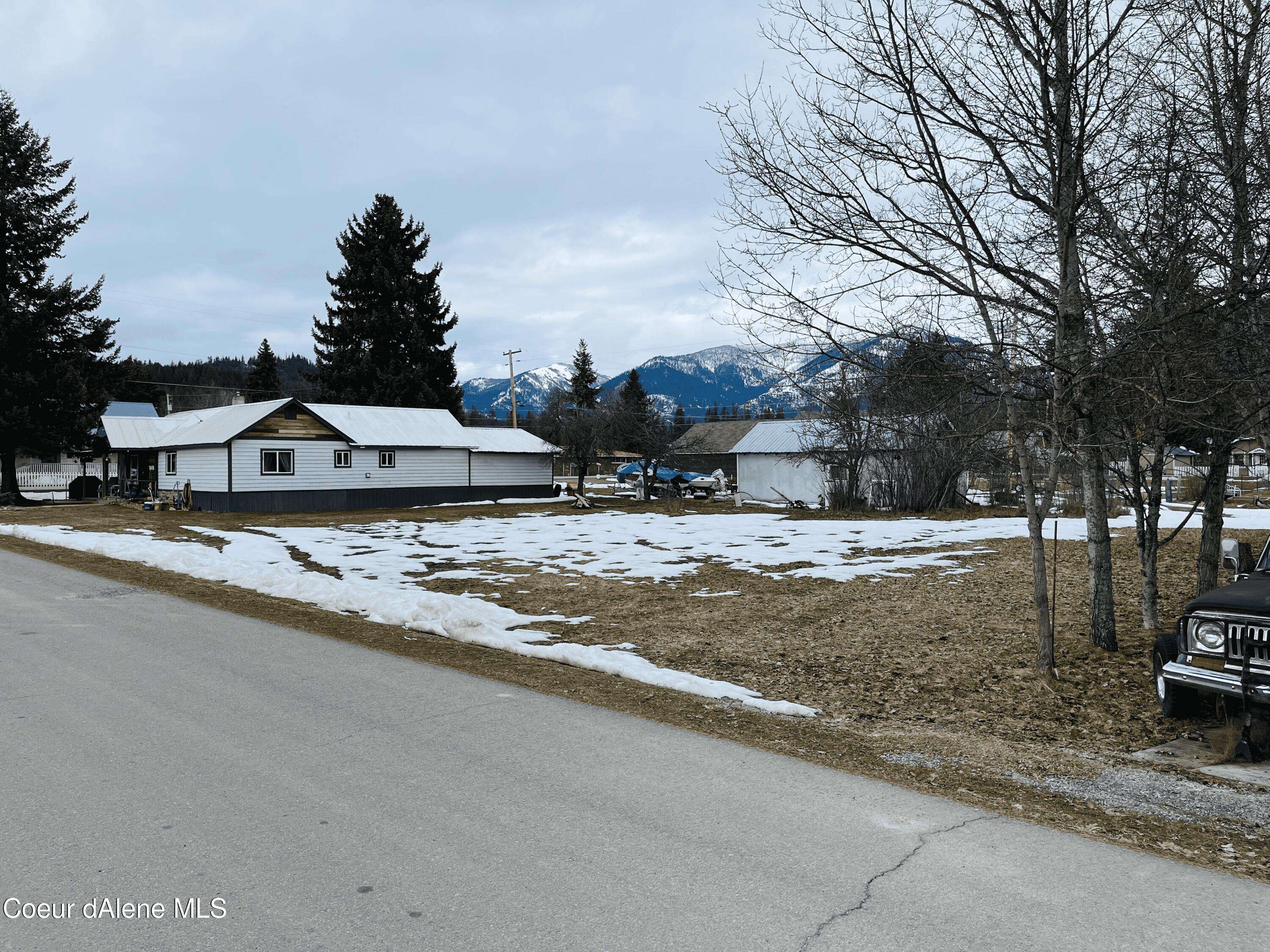 Clark Fork, ID 83811,114 W 8th Ave