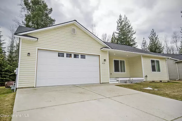 Sandpoint, ID 83864,323 Huppert LN