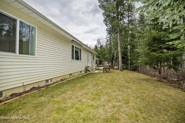 Sandpoint, ID 83864,323 Huppert LN