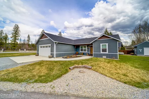 27 Saccs Ln, Priest River, ID 83856