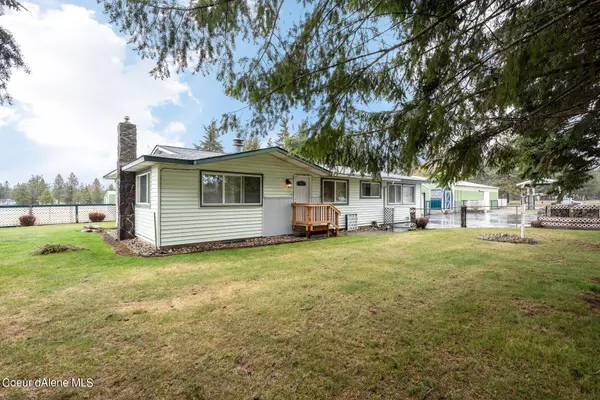 5213 W HIGHWAY 53, Rathdrum, ID 83858