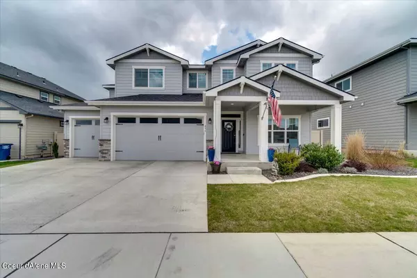 496 E PENROSE AVE, Post Falls, ID 83854