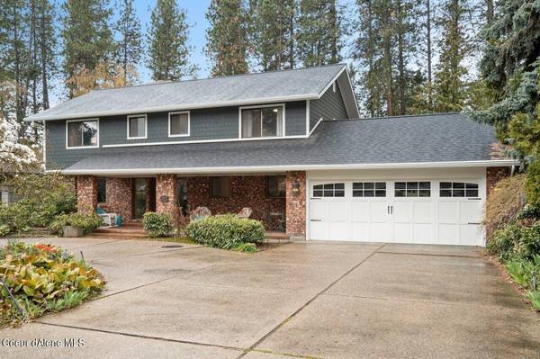 207 W VISTA DR, Coeur d'Alene, ID 83815