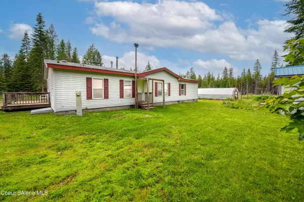 31915 N. Caravelle RD, Athol, ID 83801