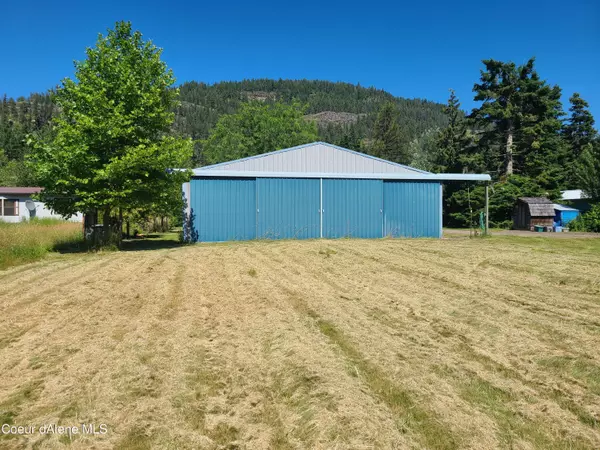 Clark Fork, ID 83811,338 N River Lake Dr