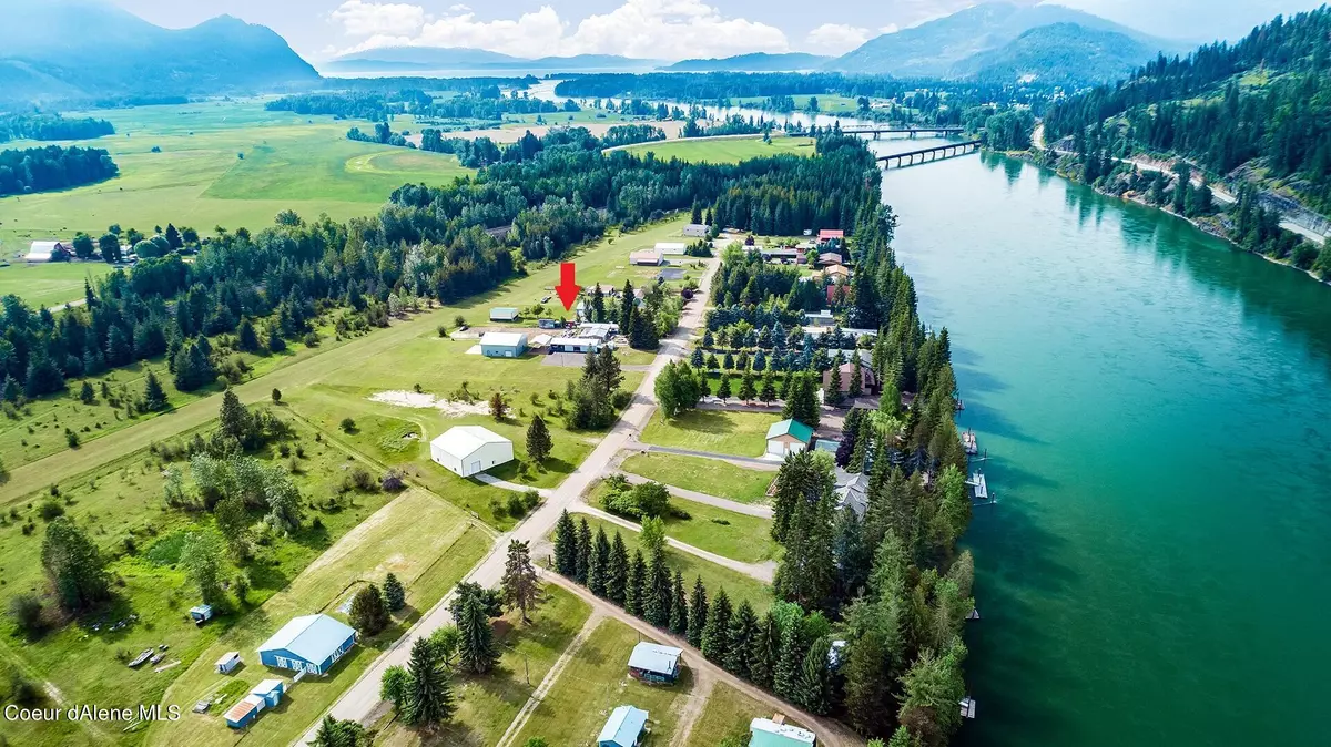 Clark Fork, ID 83811,338 N River Lake Dr