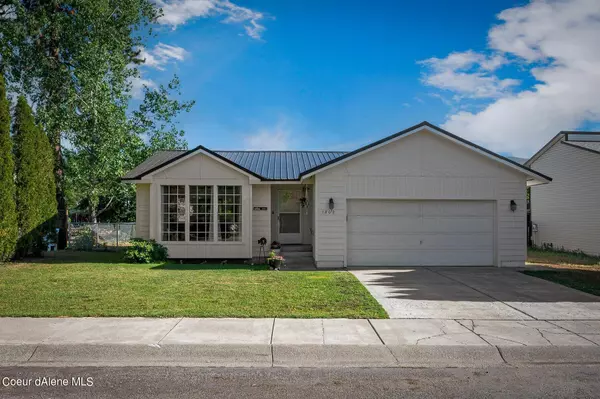 1802 E PARK LN, Post Falls, ID 83854