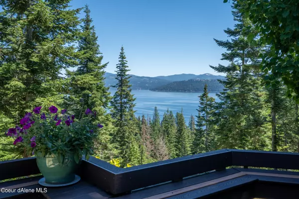 5391 W ROCKFORD BAY RD, Coeur d'Alene, ID 83814