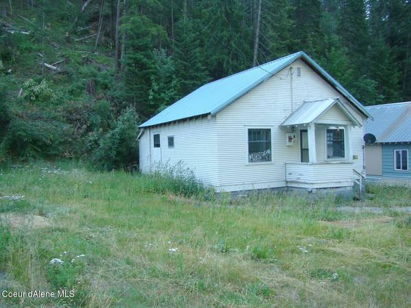 376 Second St, Mullan, ID 83846