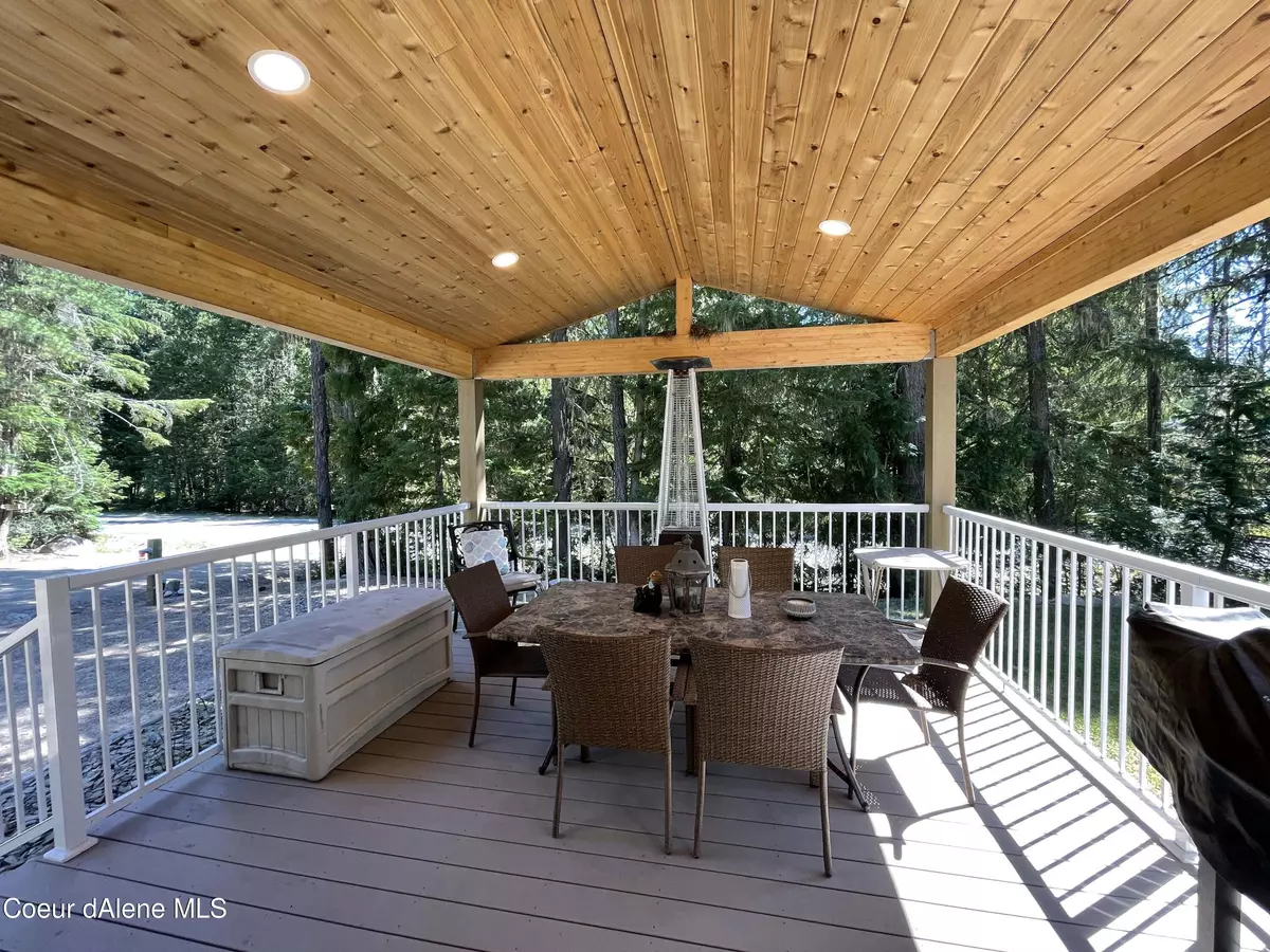 Priest Lake, ID 83856,565 Luby Bay Rd