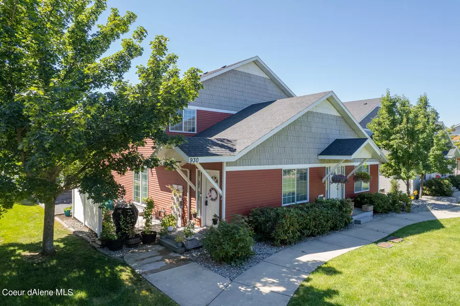 930 N GOLDENROD CT, Post Falls, ID 83854