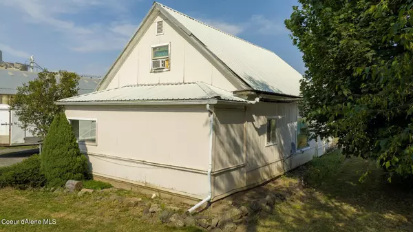 Genesee, ID 83843,434 S Jackson St