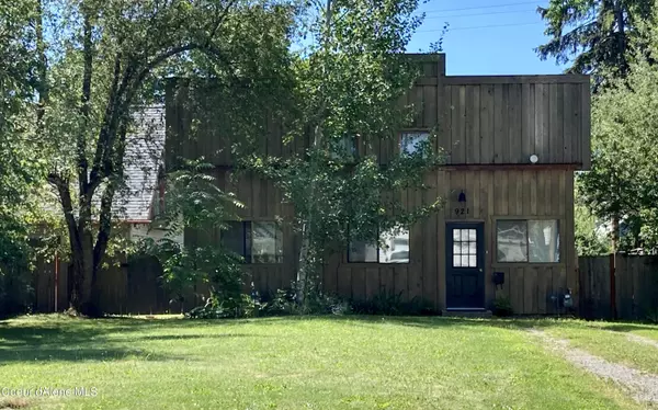 921 W Lake St, Sandpoint, ID 83864