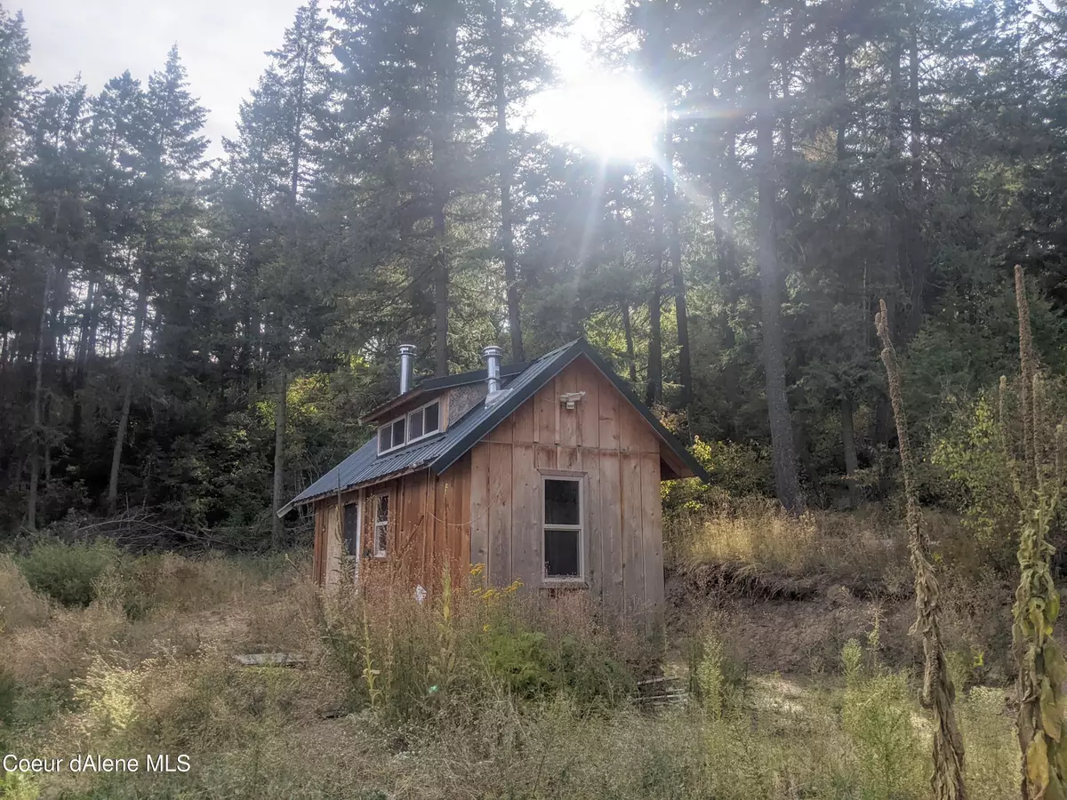 Spirit Lake, ID 83869,NNA Bear Ridge Trail Tiny House