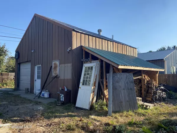 Sandpoint, ID 83864,1120 Larch St