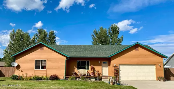 213 Brittany Lp., Kootenai, ID 83840