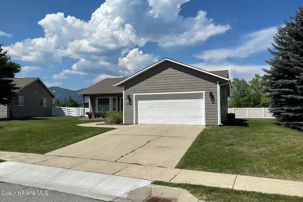 1717 Northshore Dr,  Sandpoint,  ID 83864